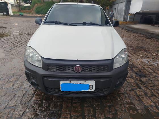 FIAT STRADA 1.8 MPI ADVENTURE CE 16V FLEX 2P MANUAL